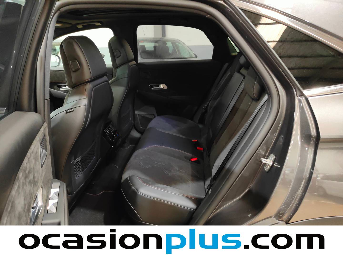 Foto asientos traseros DS DS 7 Crossback DS DS7 Crossback E-Tense 300 Performance Line+ 4WD Auto (300 CV)