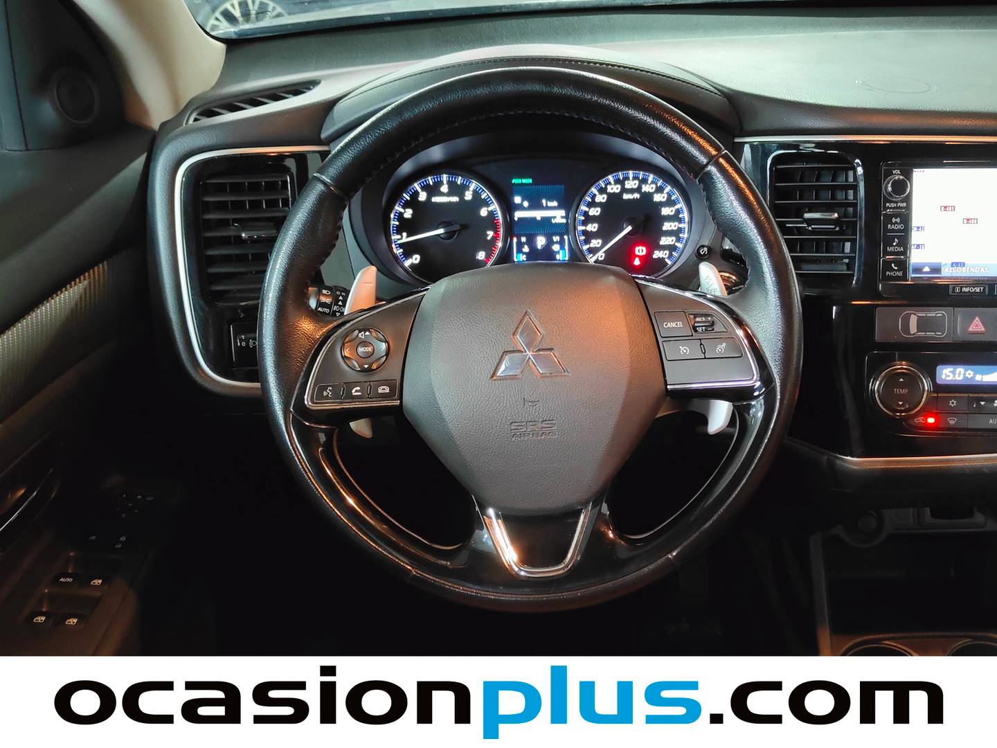 Mitsubishi Outlander Mitsubishi Outlander 200 MPI Motion 2WD CVT (150 CV) automático