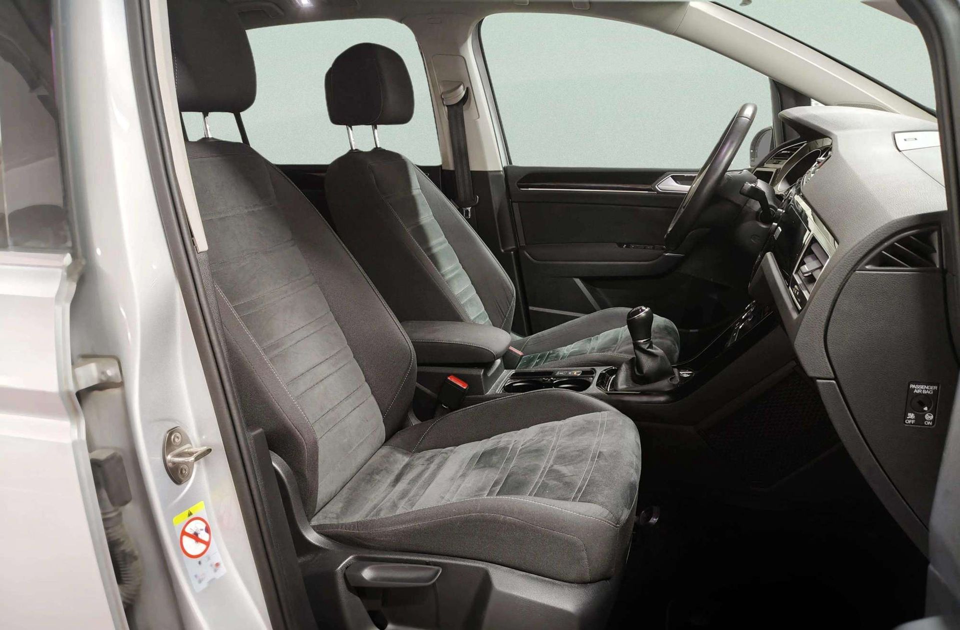 Volkswagen Touran Sport 2.0 TDI Pack R-Line - foto 20
