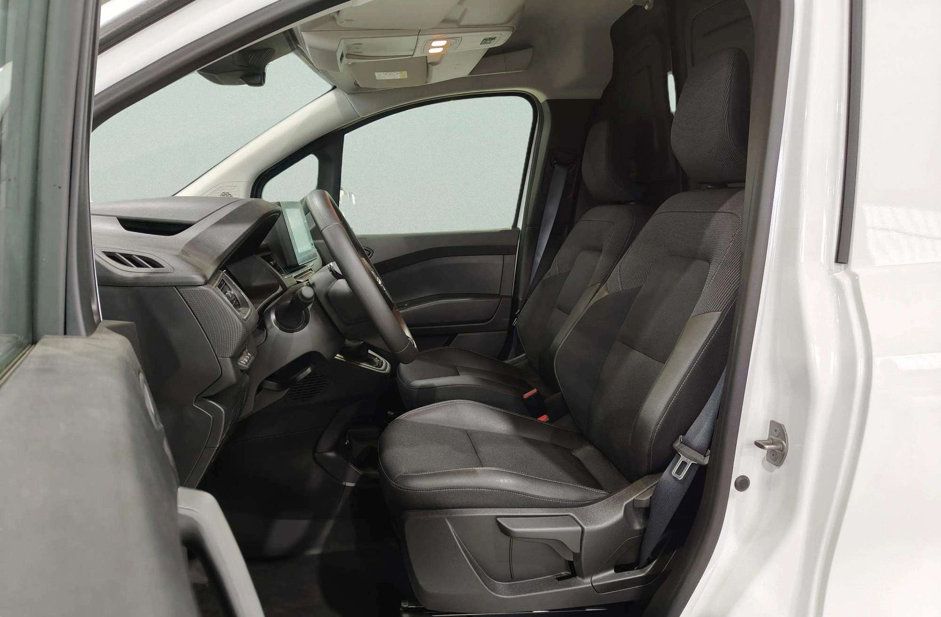 Nissan Townstar Furgon 1.3G L1 Profesional - foto 11