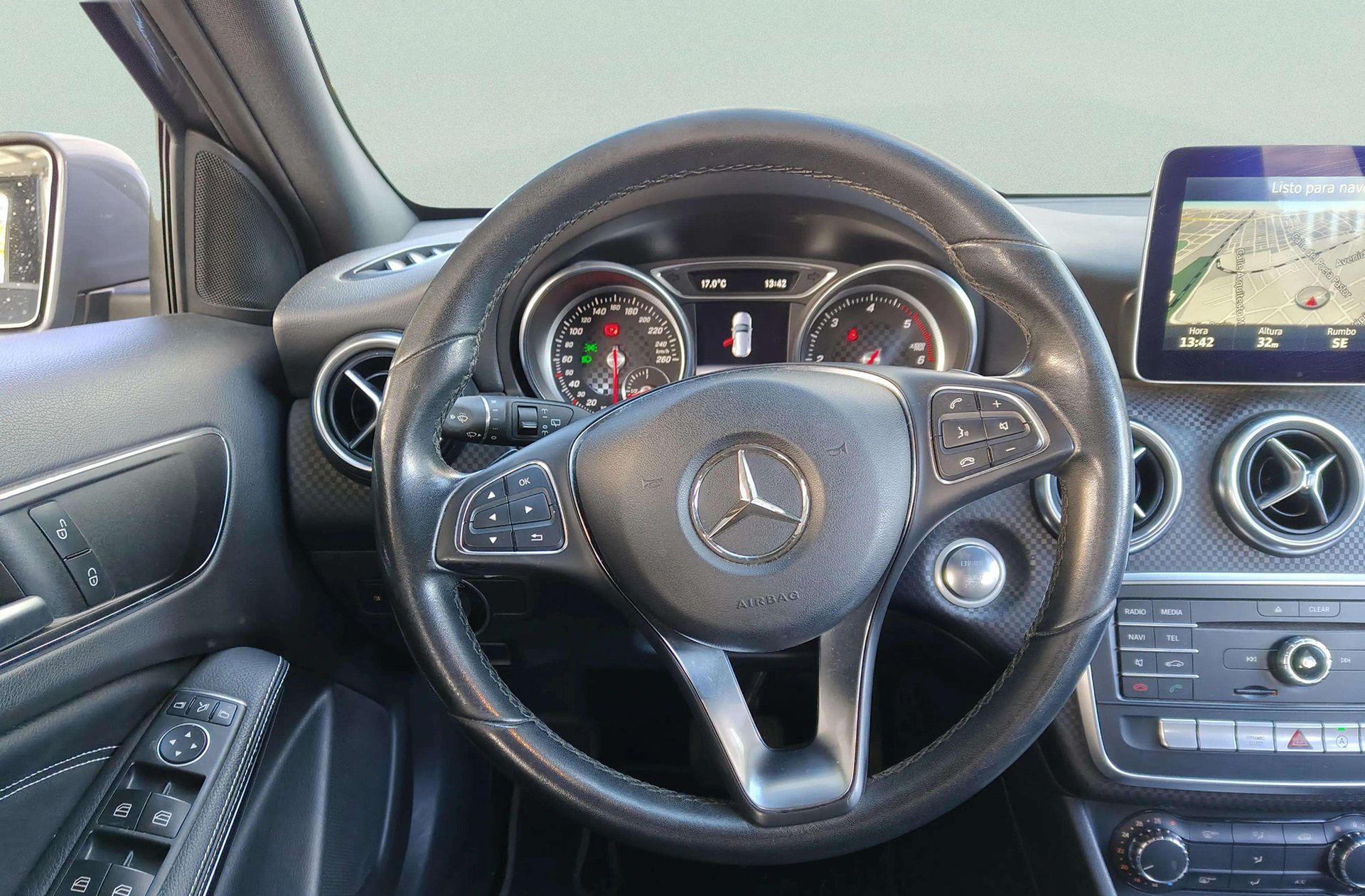 Mercedes-Benz Clase A 200 d - foto 23