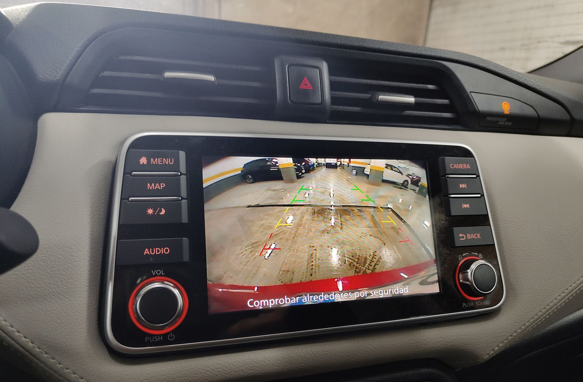 Nissan Micra IG-T N-Connecta CVT - foto 8