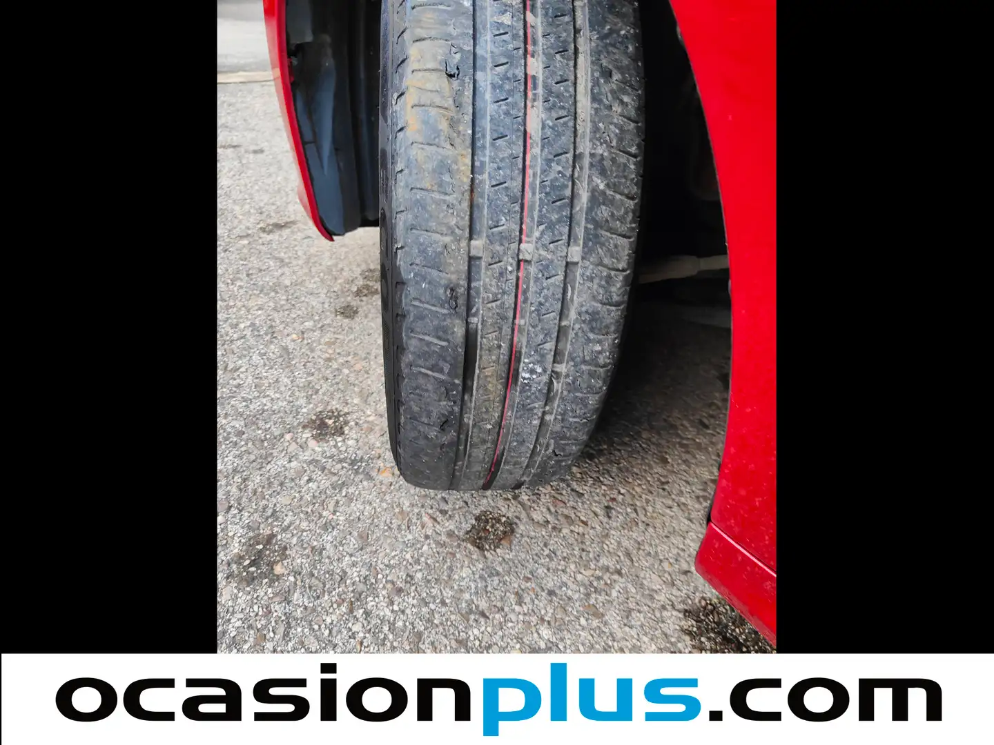 Foto Toyota Yaris Toyota Yaris 120H Business Plus (116 CV)