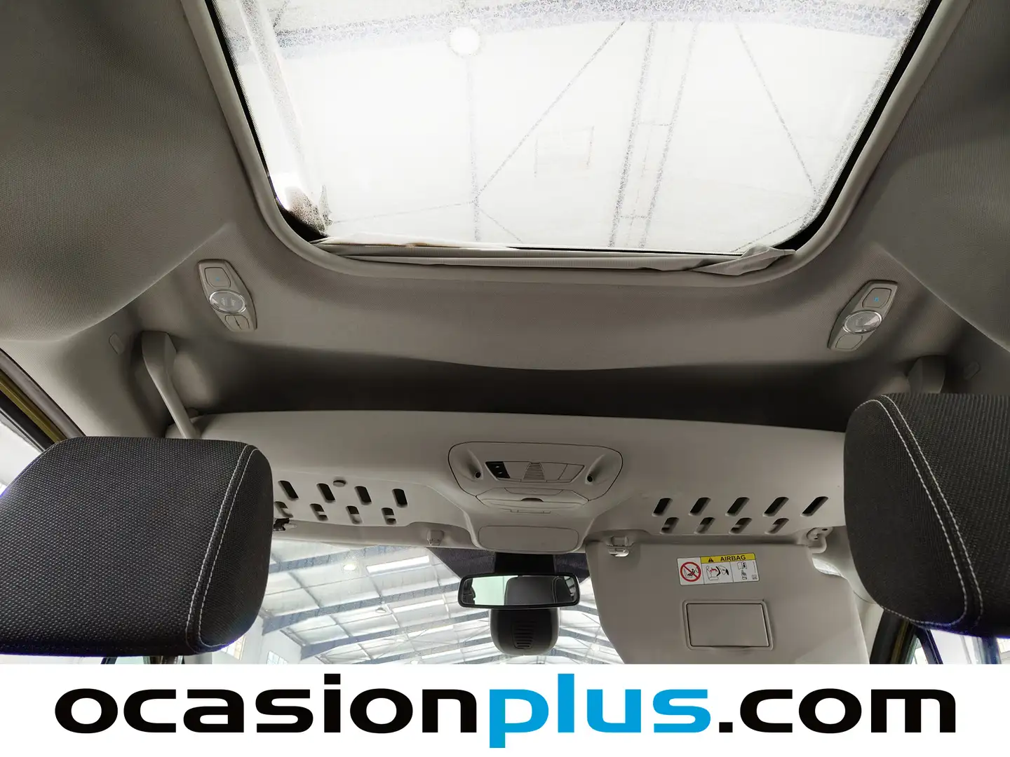 Foto Ford Tourneo Connect Ford Tourneo Connect 1.6 TDCI Titanium (95 CV)