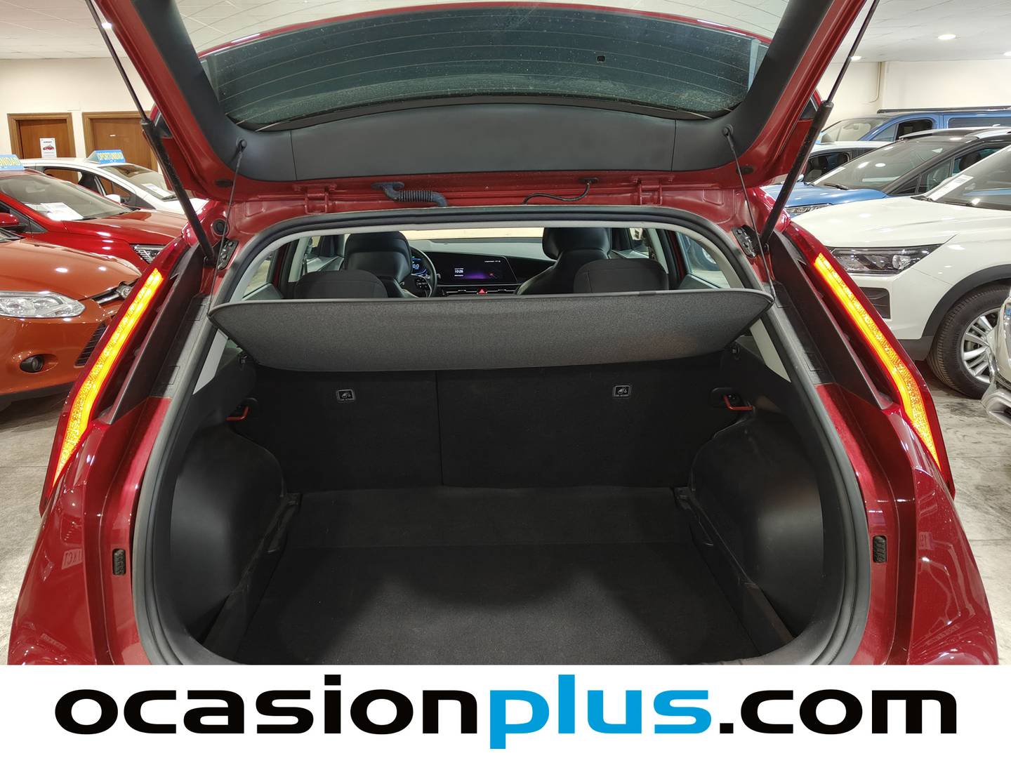 Fotos maletero KIA Niro KIA Niro 1.6 GDi HEV Concept (129 CV)