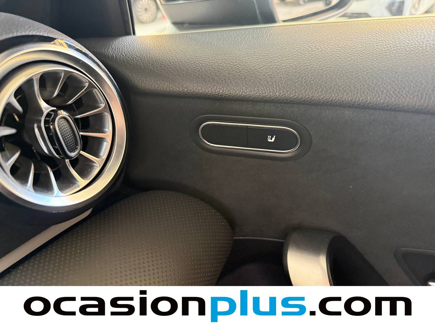 Extras y acabados del Mercedes Clase A Mercedes Clase A 200 d (150 CV) Pack AMG