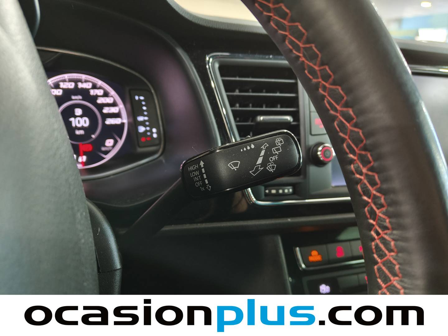 Seat León Seat León 1.5 TSI S&S FR Fast Edition DSG (150 CV) gasolina