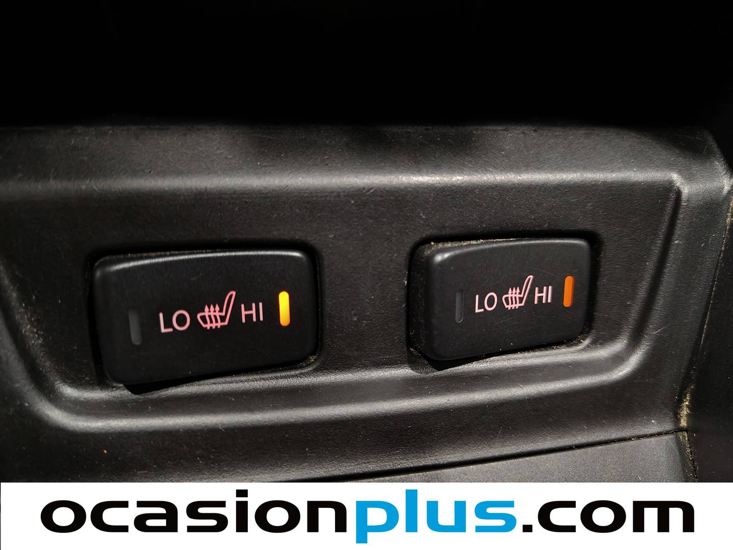 Extras y acabados del Suzuki Vitara Suzuki Vitara 1.4 Turbo Mild Hybrid GLE (129 CV)