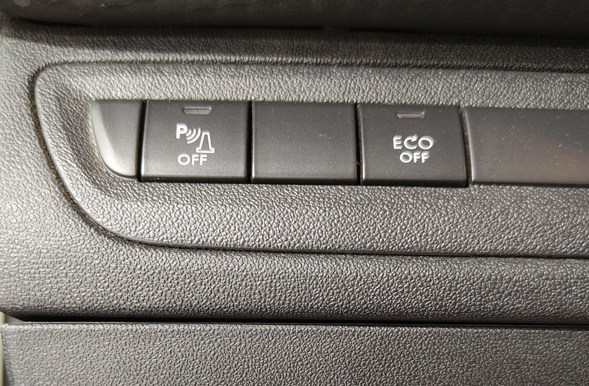 Peugeot 2008 PureTech 110 Allure - foto 10