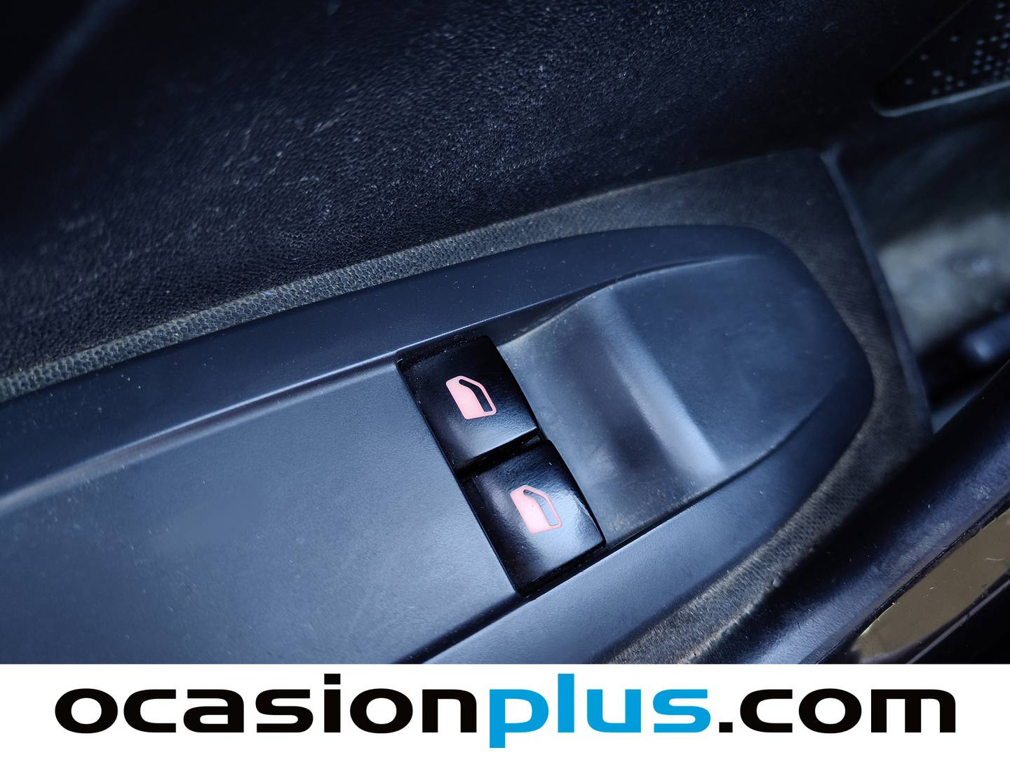 Peugeot 208 Peugeot 208 1.4 HDi Business Line (68 CV) seminuevo