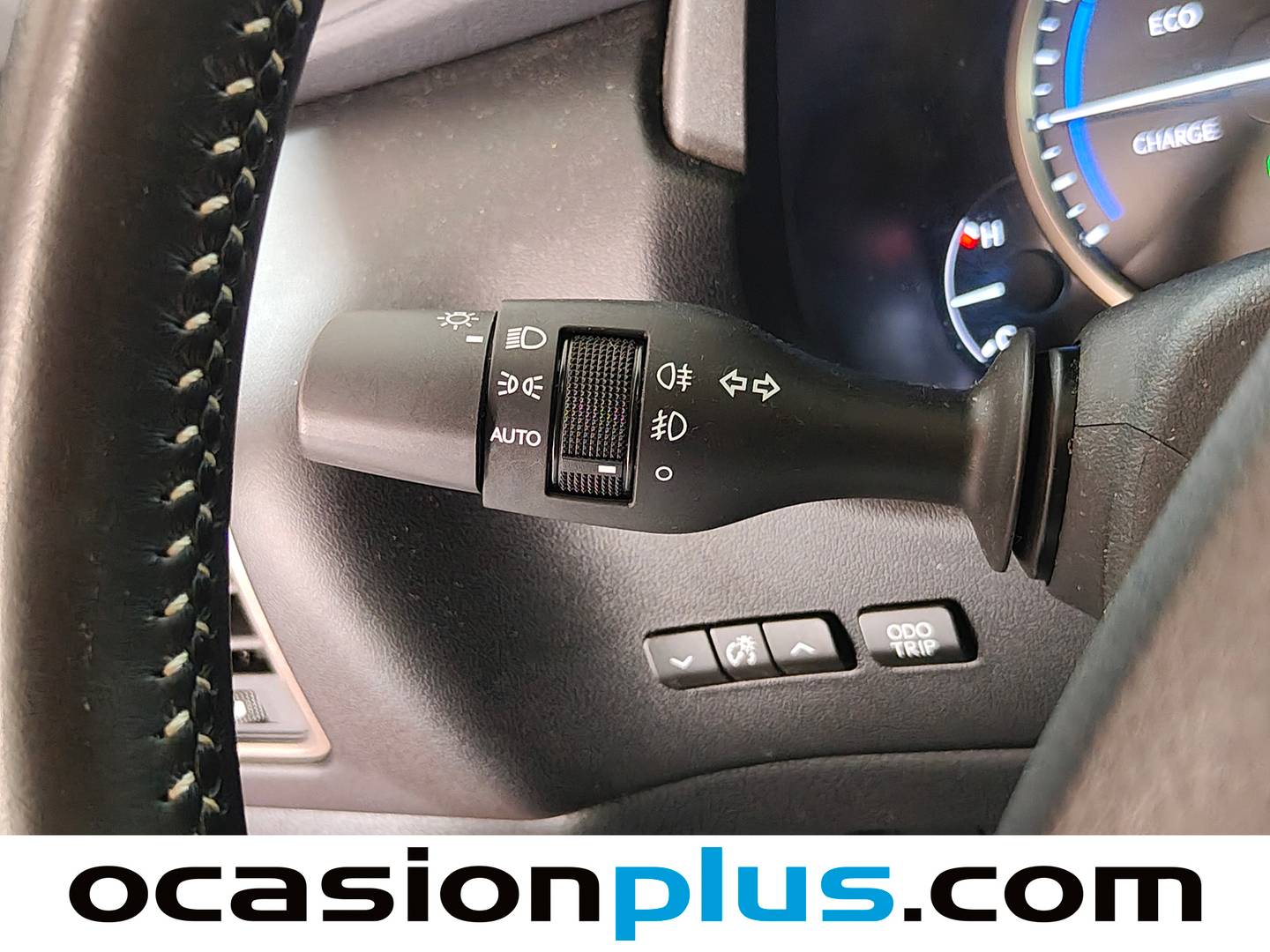 Lexus NX Lexus NX 300h Business Navigation 2WD (197 CV) de segunda mano