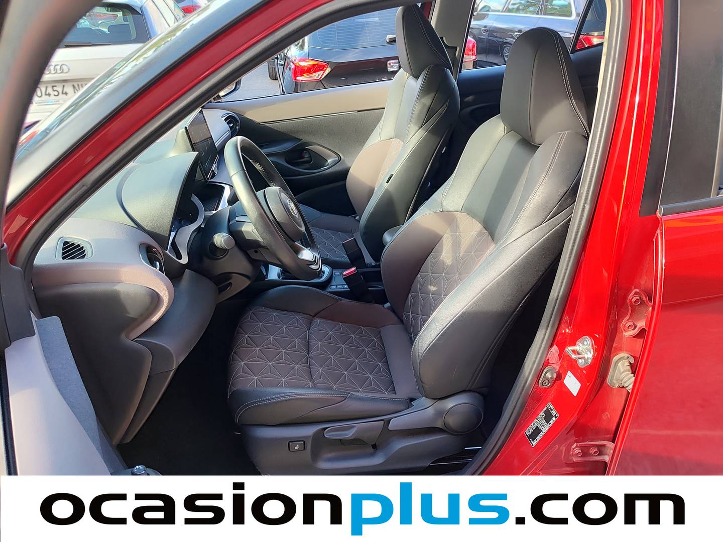 Foto asientos delanteros Toyota Yaris Cross Toyota Yaris Cross 120H Style (116 CV)