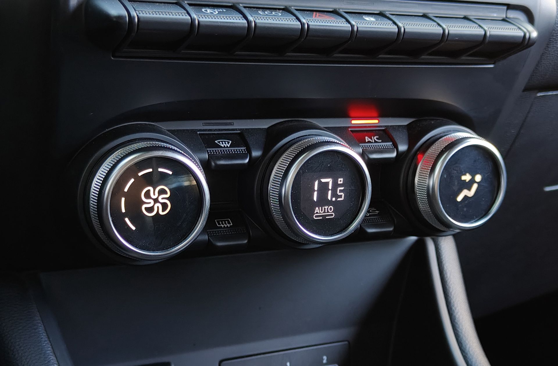 Renault Captur Zen TCe - foto 41