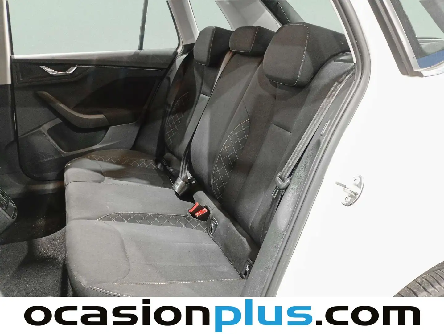 Foto Skoda Kamiq Skoda Kamiq 1.0 TSI Ambition DSG (110 CV)