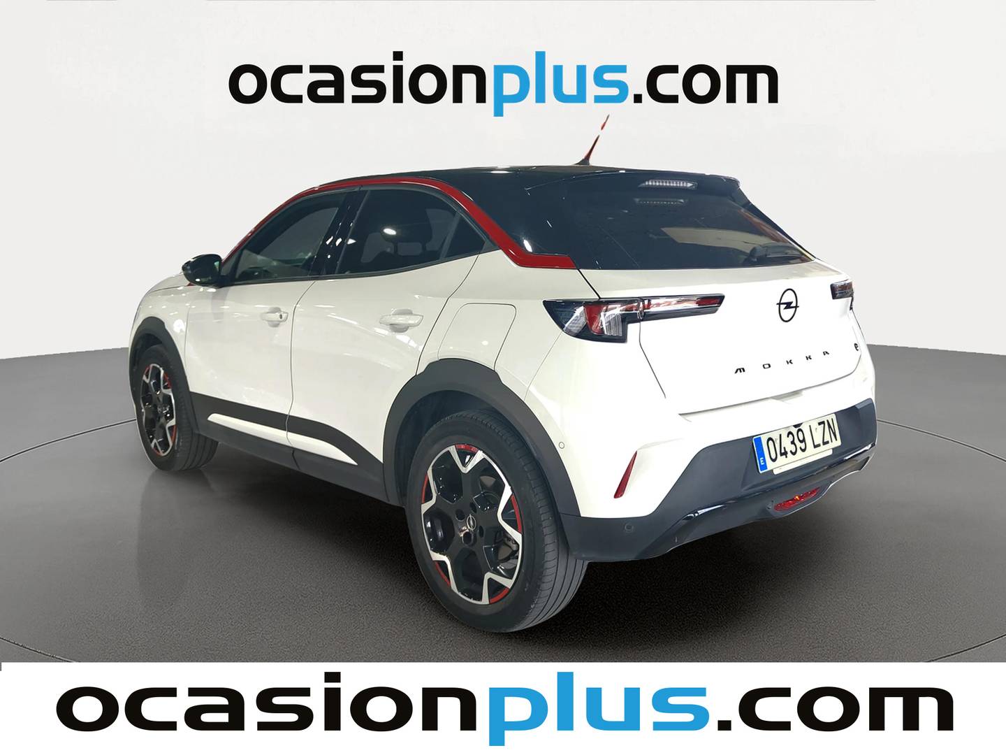 Foto trasera Opel Mokka-e Opel Mokka-e BEV 50kWh GS Line-e (136 CV) derecha