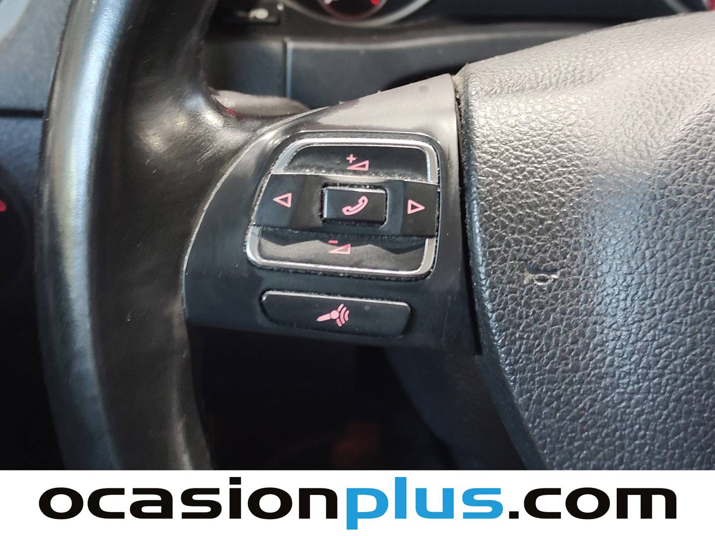 Foto Volkswagen Tiguan Volkswagen Tiguan Sport 2.0 TDI BMT 4x2 (140 CV)