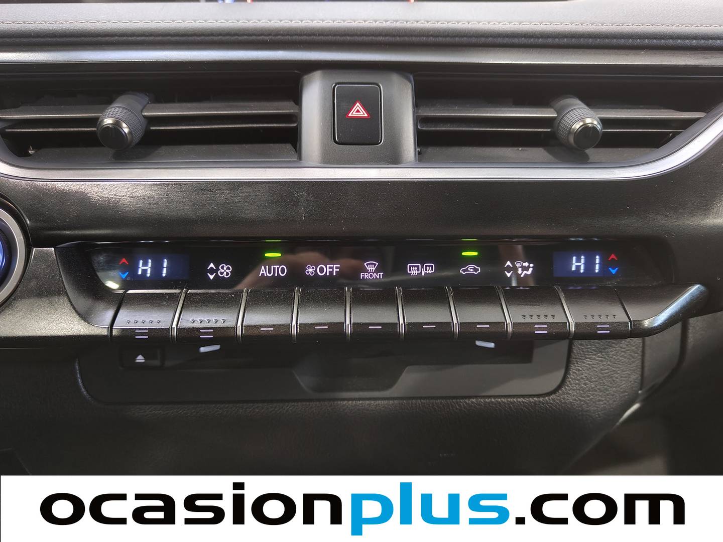 Foto Lexus UX Lexus UX 250h Style (184 CV)