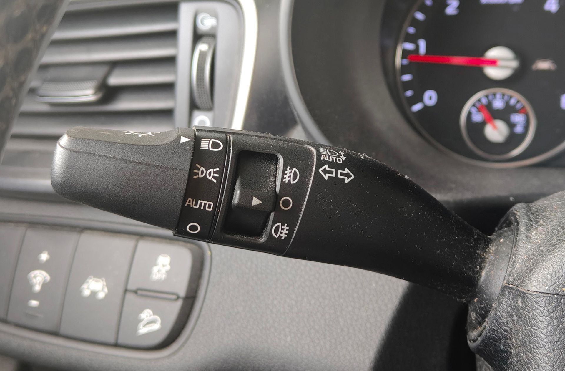 Kia Sorento 2.2 CRDi Drive 4x2 7 plazas - foto 23