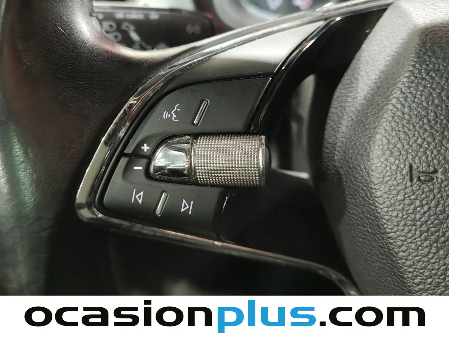 Foto Skoda Fabia Skoda Fabia 1.0 TSI Ambition Plus  (95 CV)