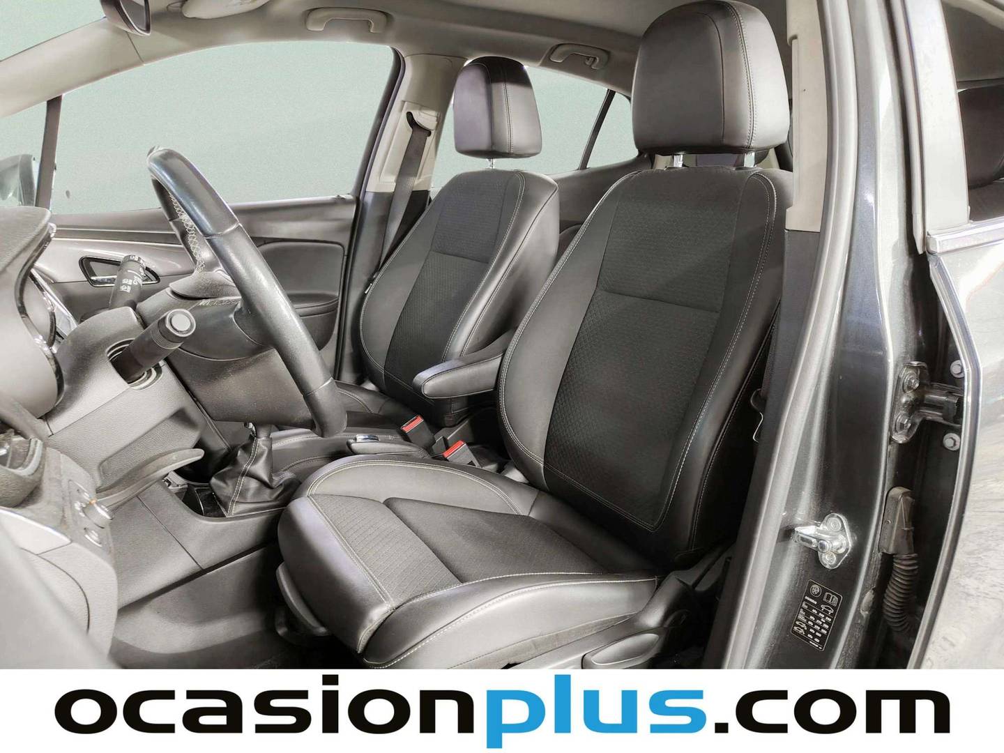 Foto asientos delanteros Opel Mokka X Opel Mokka X 1.6 CDTi S&S Excellence 4X2 (136 CV)