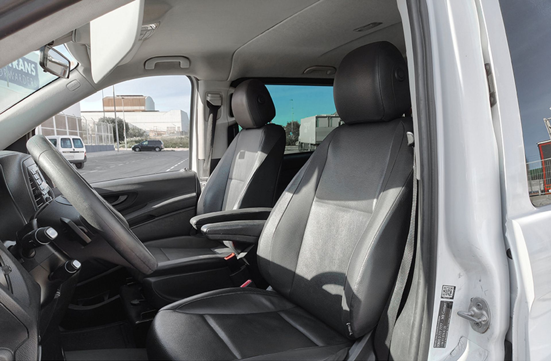 Mercedes-Benz Vito Combi 114 CDI Tourer Pro Compacta - foto 9