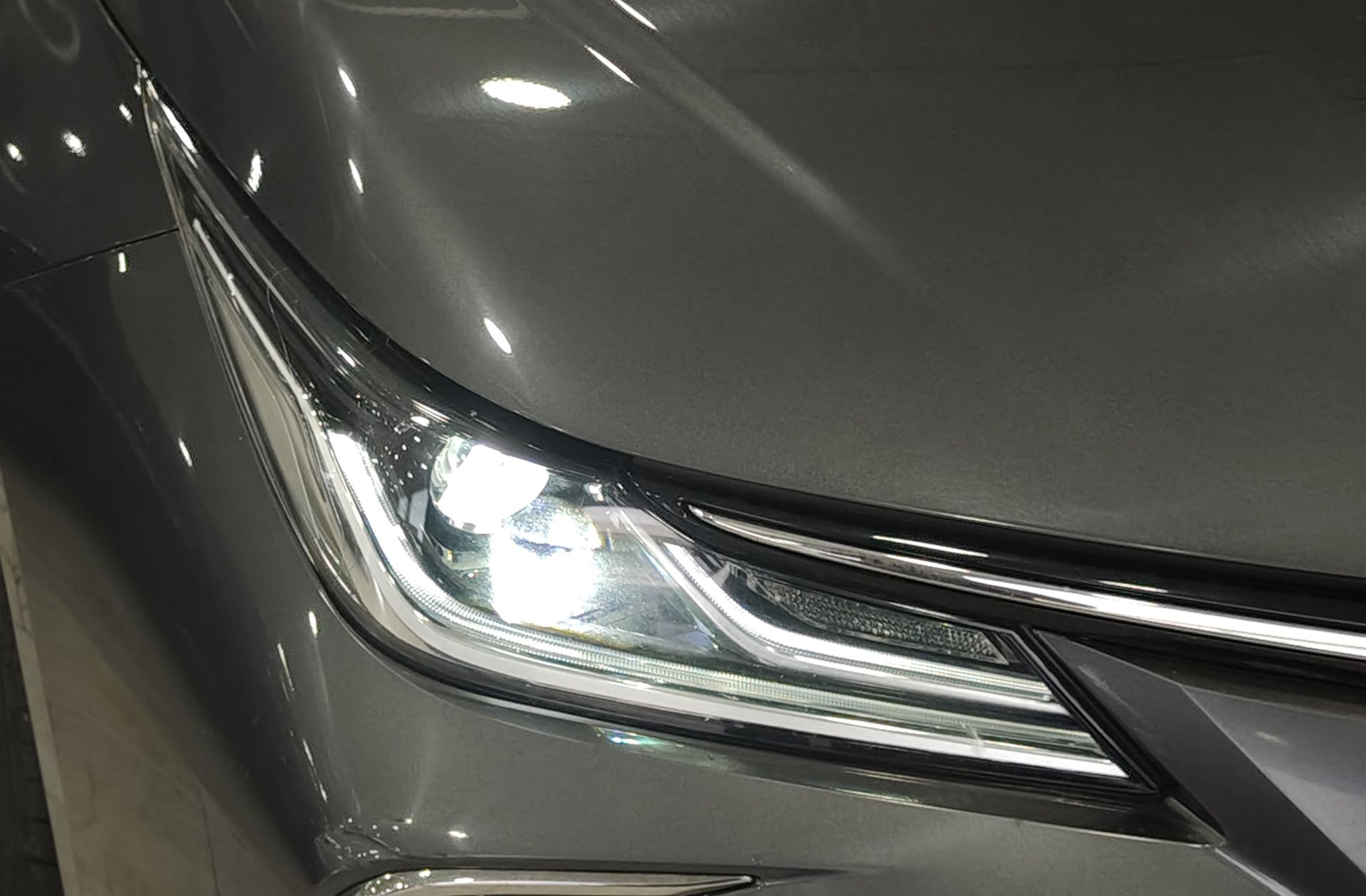 Toyota Corolla 140H Style - foto 14