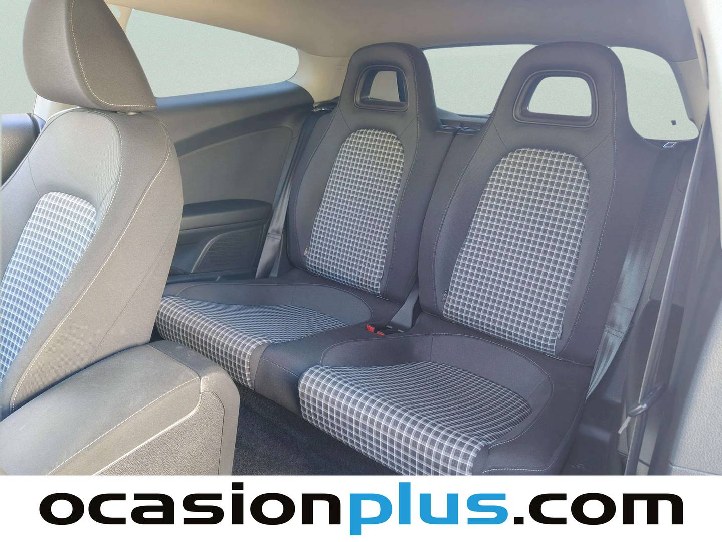 Foto asientos traseros Volkswagen Scirocco Volkswagen Scirocco R-Line 2.0 TSI BMT (180 CV)