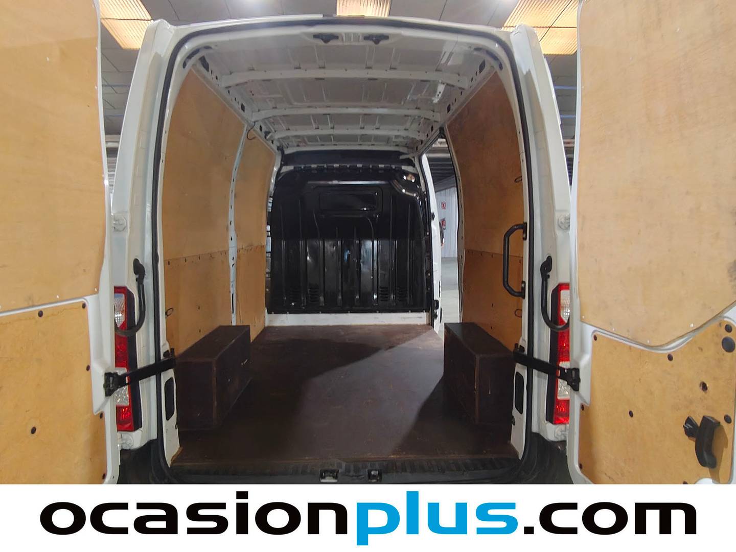 Fotos maletero Opel Movano Opel Movano Furgon 2.3 CDTI L2H2 3500 (150 CV)