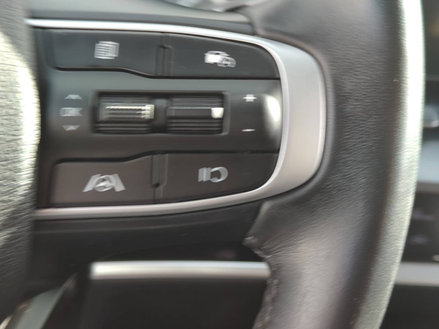 Foto KIA Sportage Kia Sportage 1.6 T-GDi MHEV Tech 4x2 (150 CV)