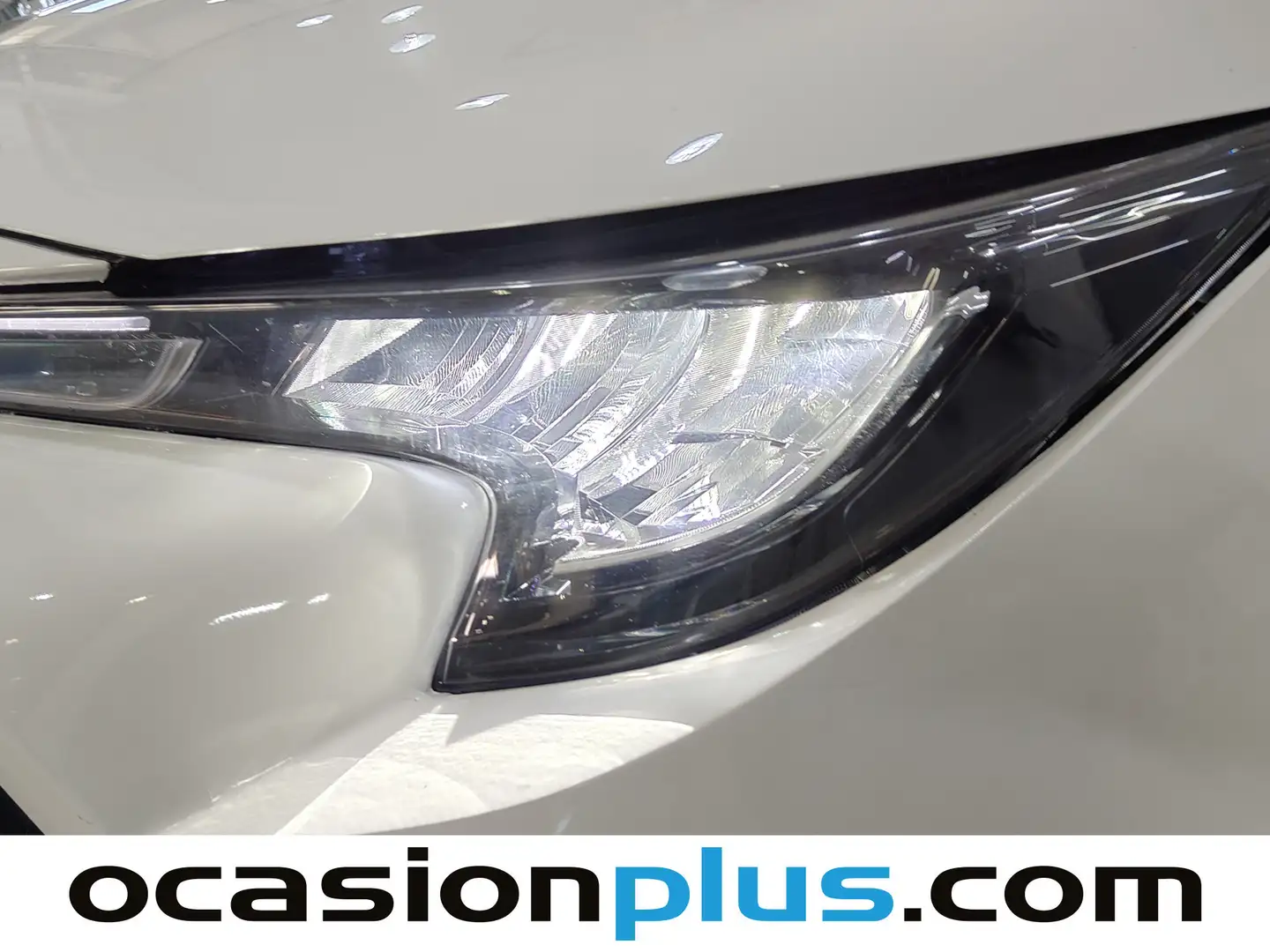 Foto Toyota Corolla Toyota Corolla 140H Active Plus (140 CV)