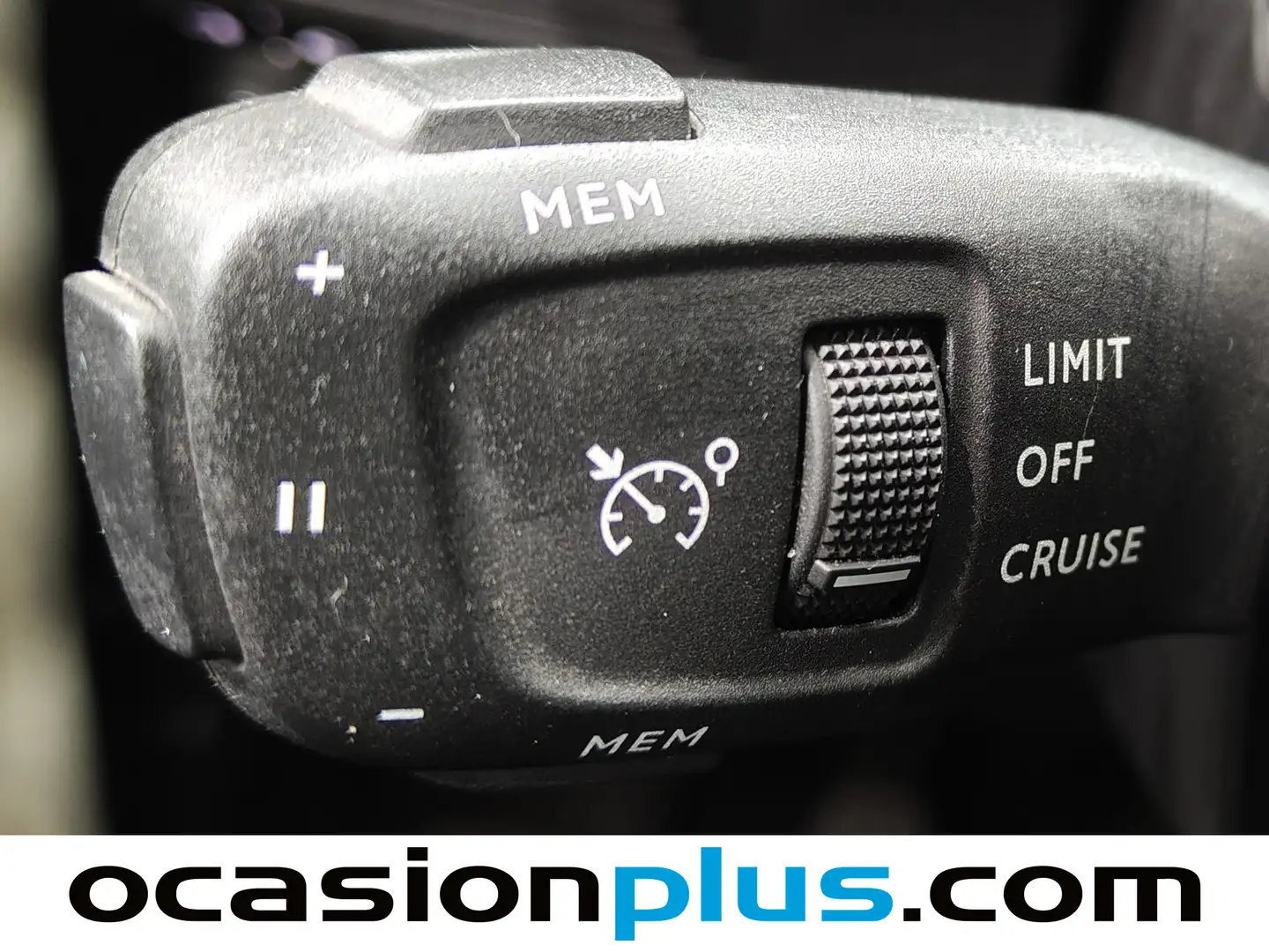 Foto DS DS 3 Crossback DS DS3 Crossback BlueHDi 110 So Chic  (110 CV)