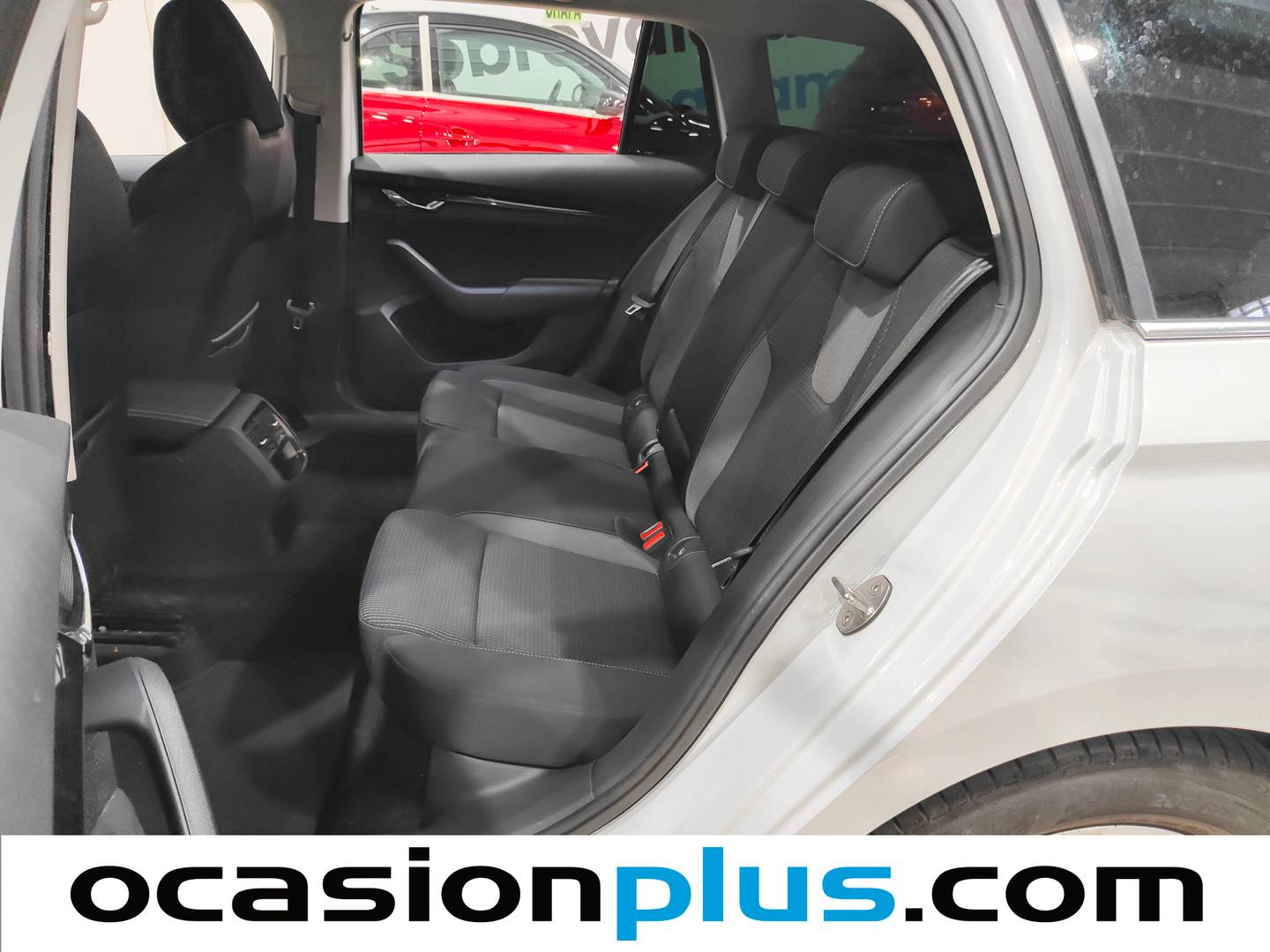 Foto asientos traseros Skoda Octavia Skoda Octavia Combi 1.0 TSI mHEV Ambition DSG (110 CV)