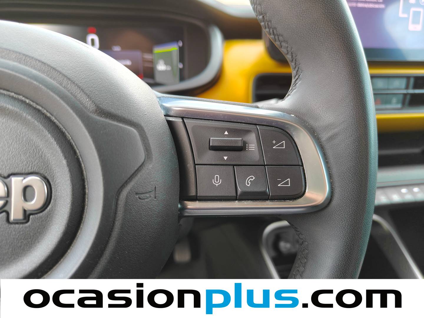 Foto Jeep Avenger Jeep Avenger 1.2 G Summit (100 CV)