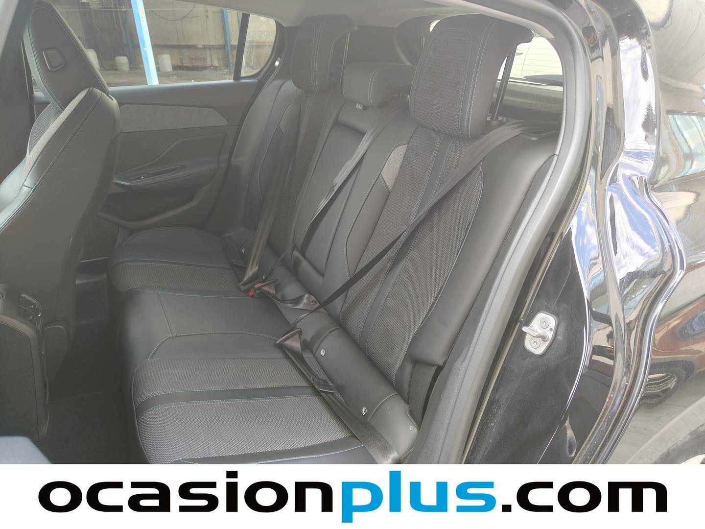 Foto asientos traseros Peugeot 308 Peugeot 308 5P Allure BlueHDi 130 S&S EAT8 (130 CV)