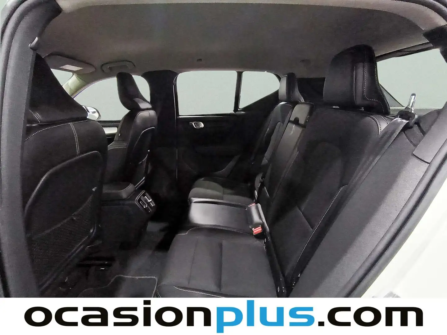 Foto Volvo XC40 Volvo XC40 T3 Momentum (156 CV)