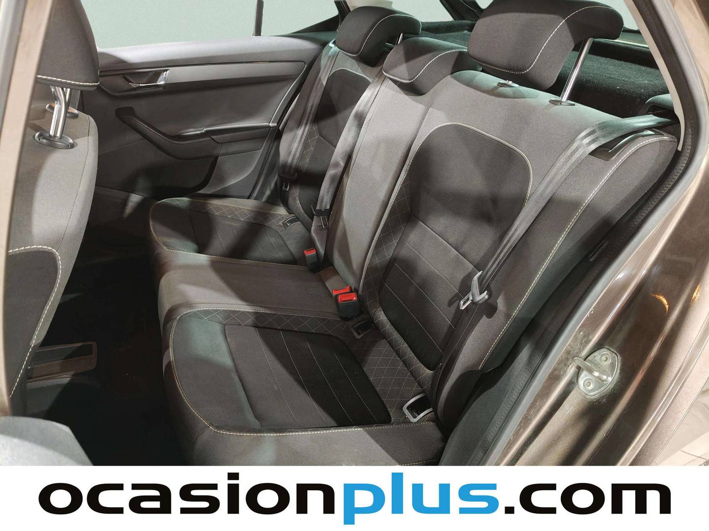 Foto asientos traseros Skoda Fabia Skoda Fabia 1.0 MPI Like 55 kW (75 CV)