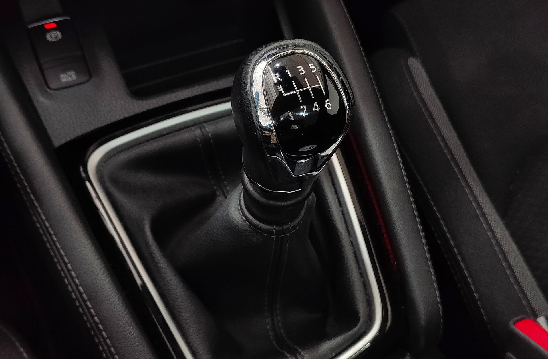 Nissan Qashqai dCi 150 N-Connecta - foto 5