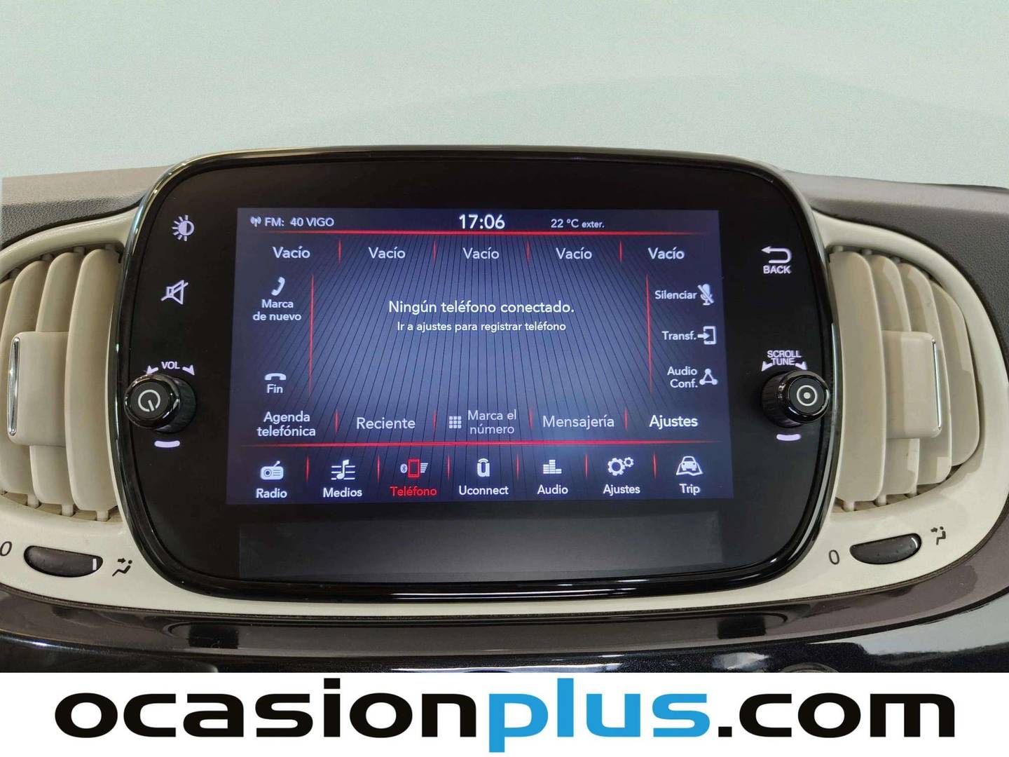 Equipamiento del Fiat 500 Fiat 500 1.0 Hybrid Dolcevita (70 CV)