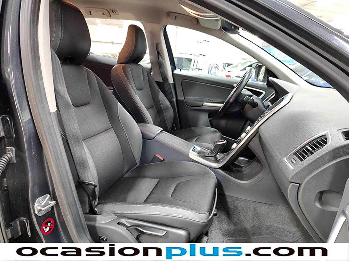 Foto Volvo XC60 Volvo XC60 D4 Momentum Auto (181 CV)