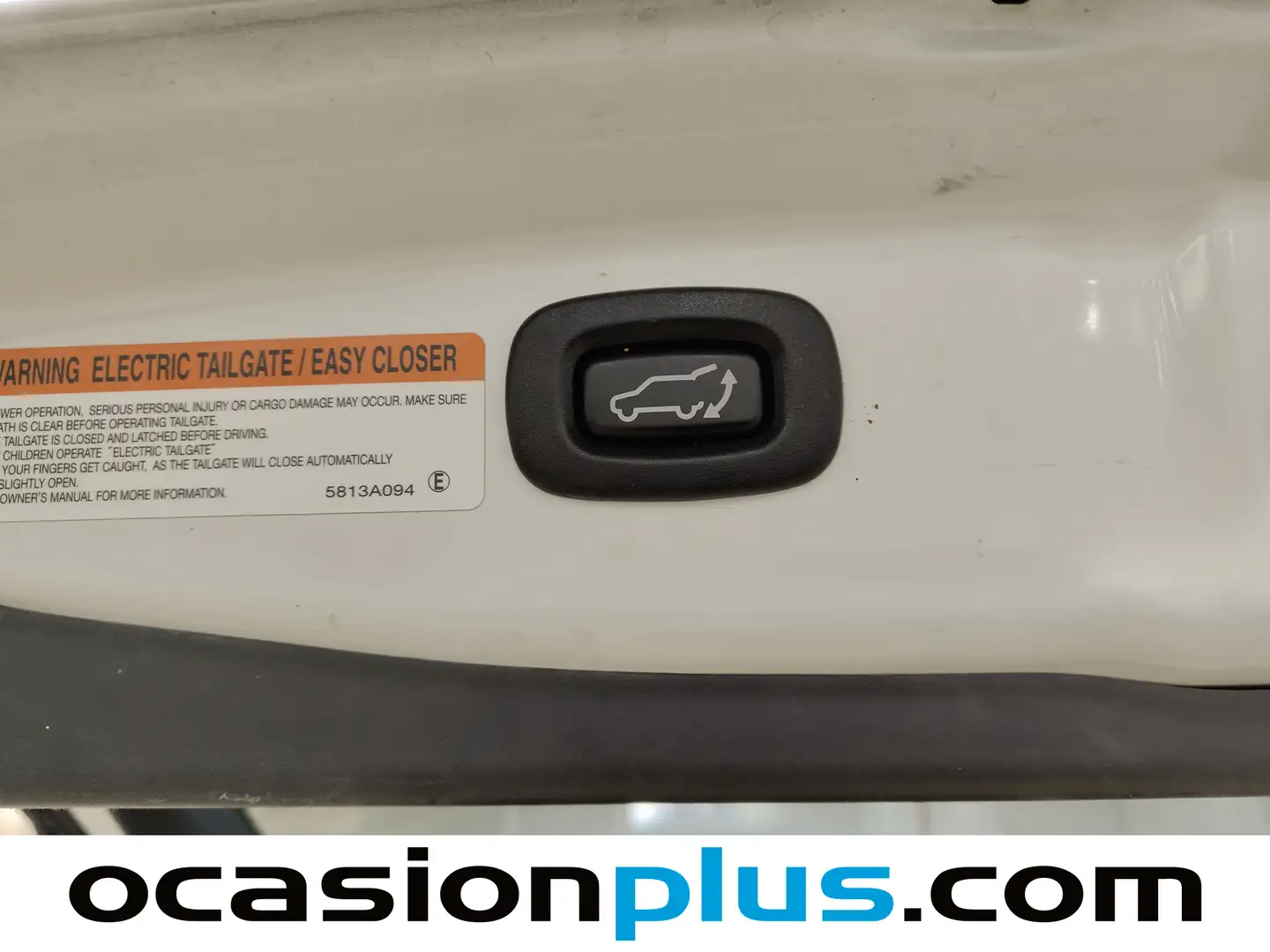 Foto Mitsubishi Outlander Mitsubishi Outlander 2.0 PHEV Kaiteki 4WD Auto (203 CV)