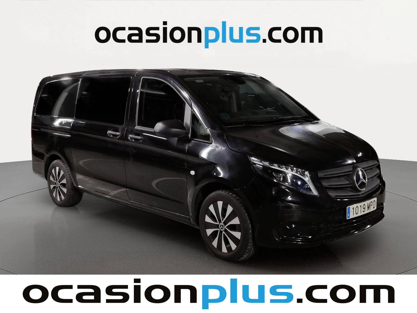 Foto delantera Mercedes Vito Mercedes Vito 116 CDI Tourer Pro Larga (163 CV) 9 Plazas derecha