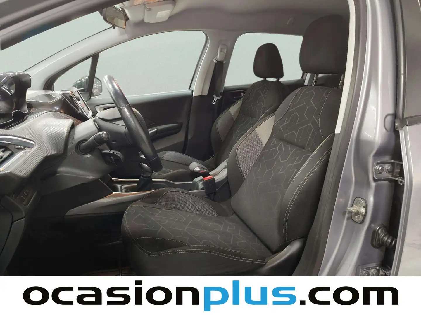 Foto Peugeot 2008 Peugeot 2008 PureTech 110 S&S Style (110 CV)