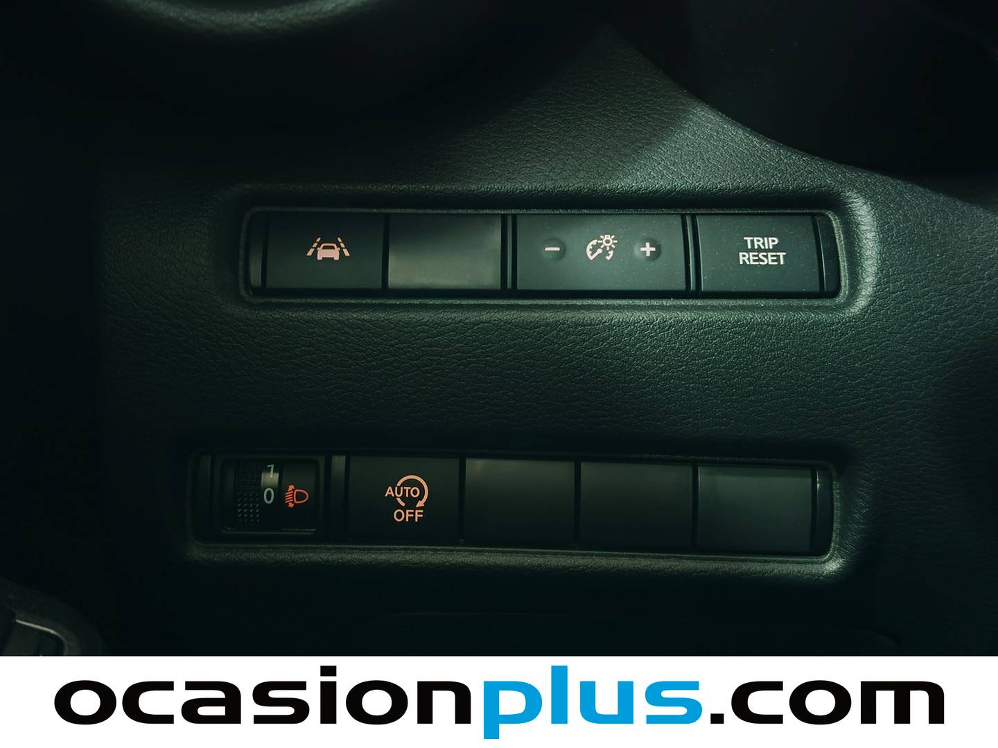 Extras del Nissan JUKE Nissan Juke DIG-T N-Connecta 4x2 (114 CV)