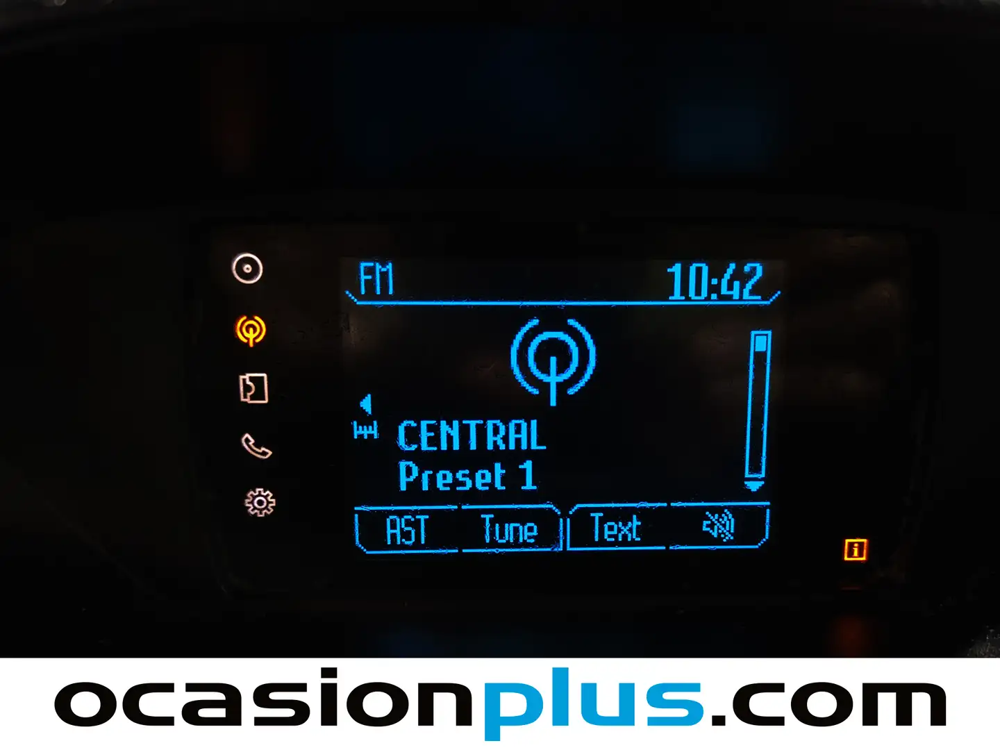 Foto Ford Tourneo Courier Ford Tourneo Courier 1.0 EcoBoost Titanium (100 CV)