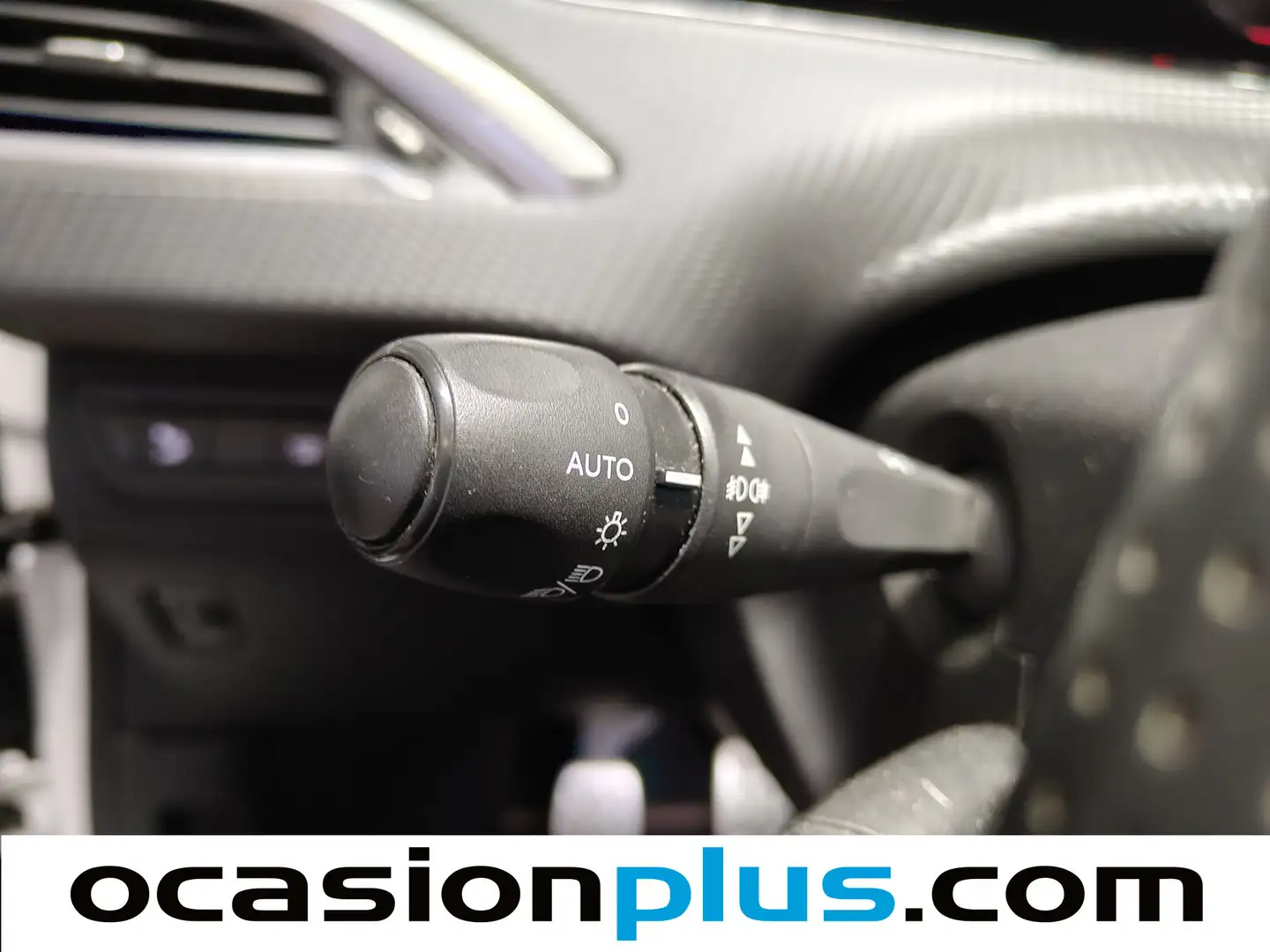 Foto Peugeot 2008 Peugeot 2008 BlueHDi 120 S&S GT Line (120 CV)