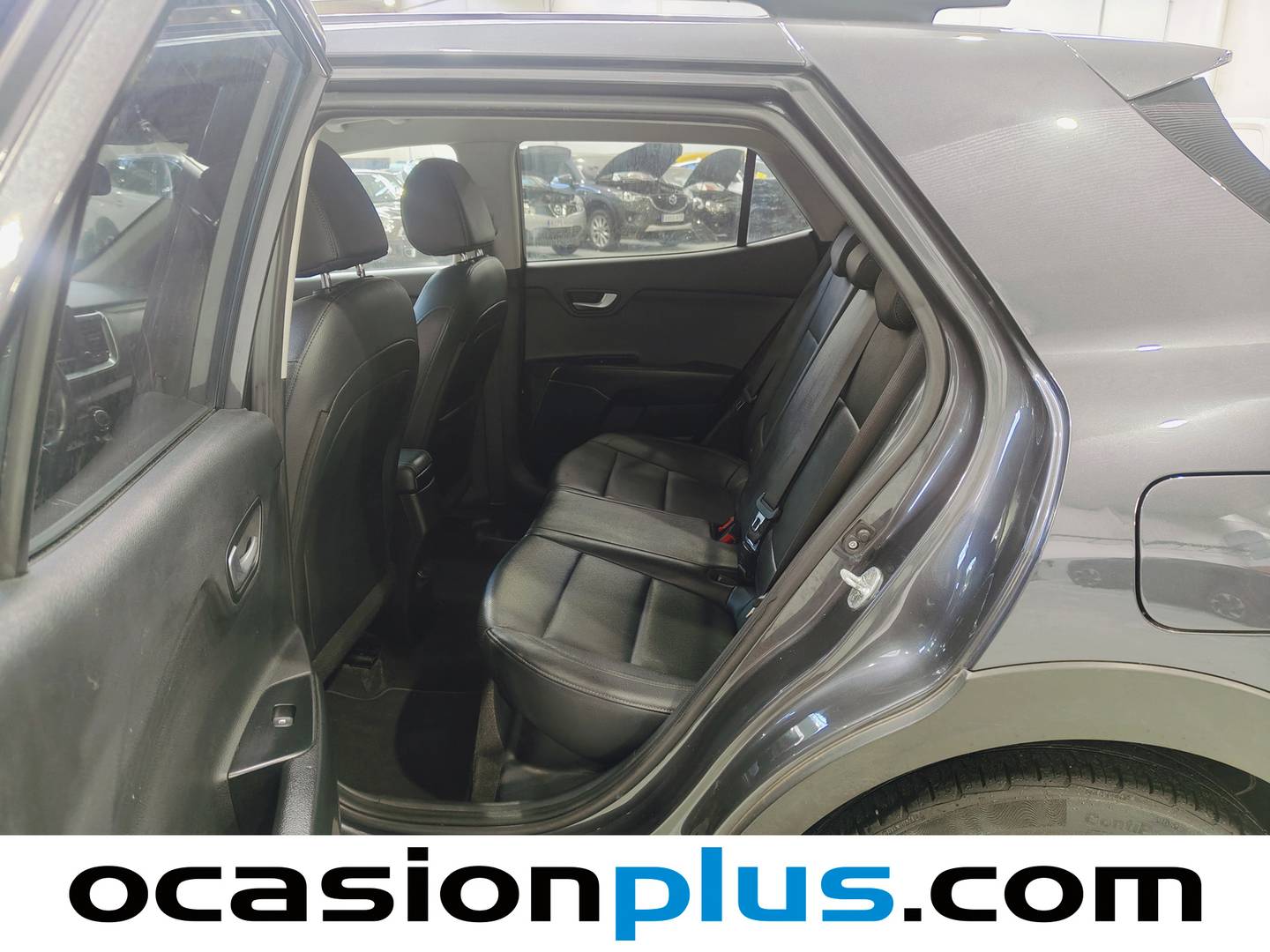 Foto KIA Stonic Kia Stonic 1.0 T-GDi Black Edition DCT (120 CV)