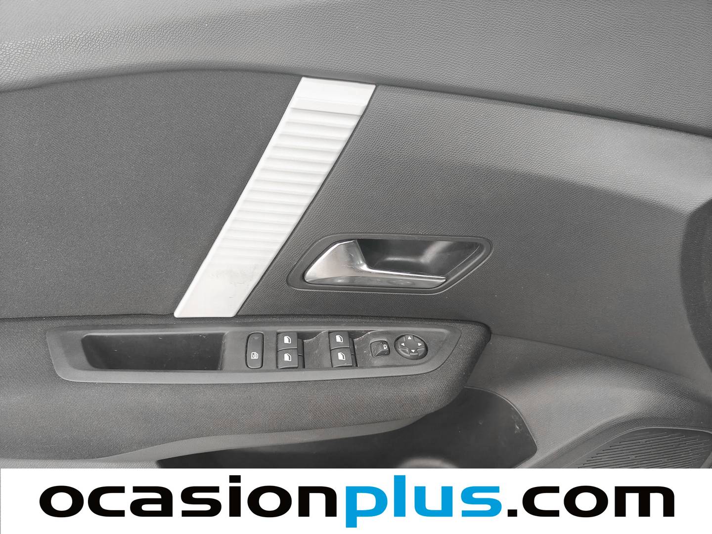 Foto Citroën C4 X Citroen C4 X PureTech 100 S&S 6v You (102 CV)