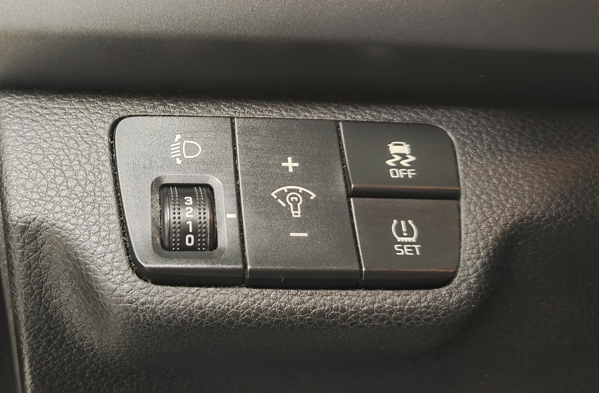 Kia Rio 1.0 T-GDi Drive - foto 29