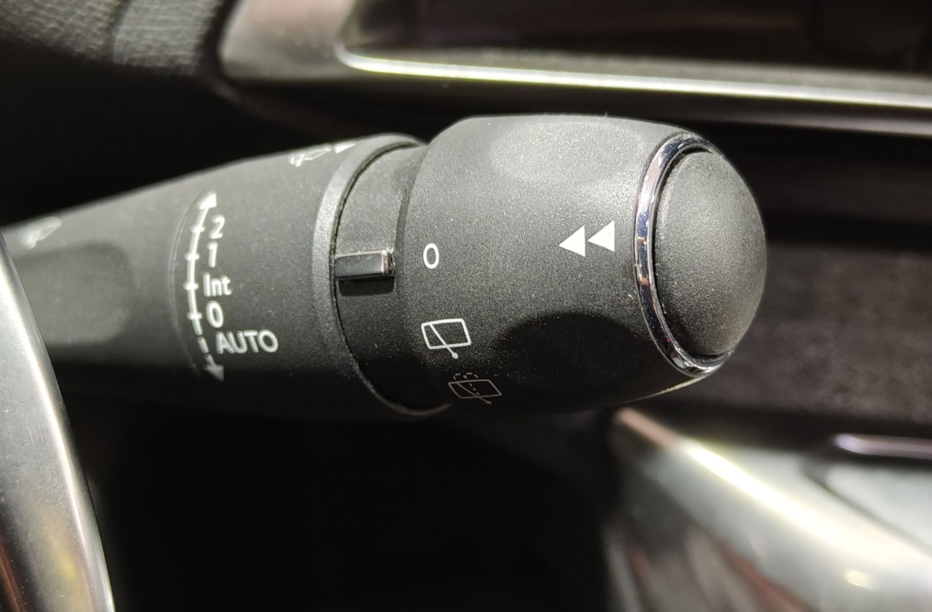 Peugeot 5008 PureTech 130 Allure Pack EAT8 7 plazas - foto 30