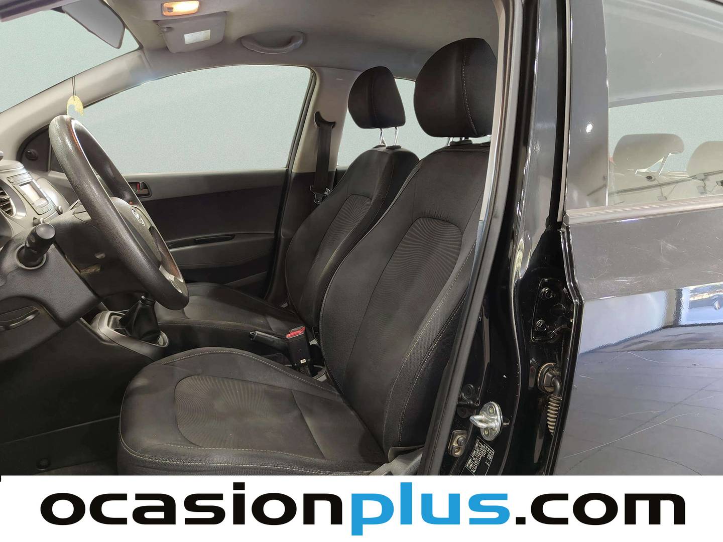 Foto asientos delanteros Hyundai i10 Hyundai i10 1.0 Klass (66 CV)